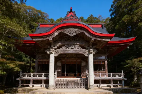 传统日式神社建筑状态捕捉